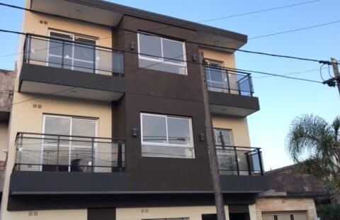 VILLA LUZURIAGA 2 AMB EN PLANTA BAJA AL FRENTE CON  PATIO