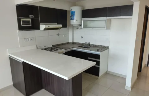 Ramos Mejía Semi piso 2 amb con cochera
